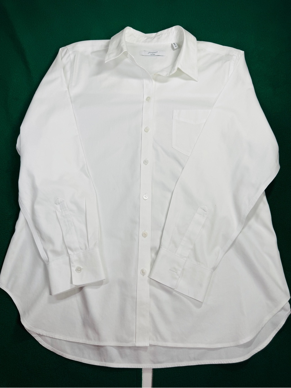 Foxcroft Classic White Button Down Shirt Women’s Size 12 No Iron 100% Cotton